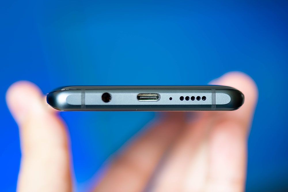 Mi Note 10 Lite - wyjście słuchawkowe mini jack 3,5 mm