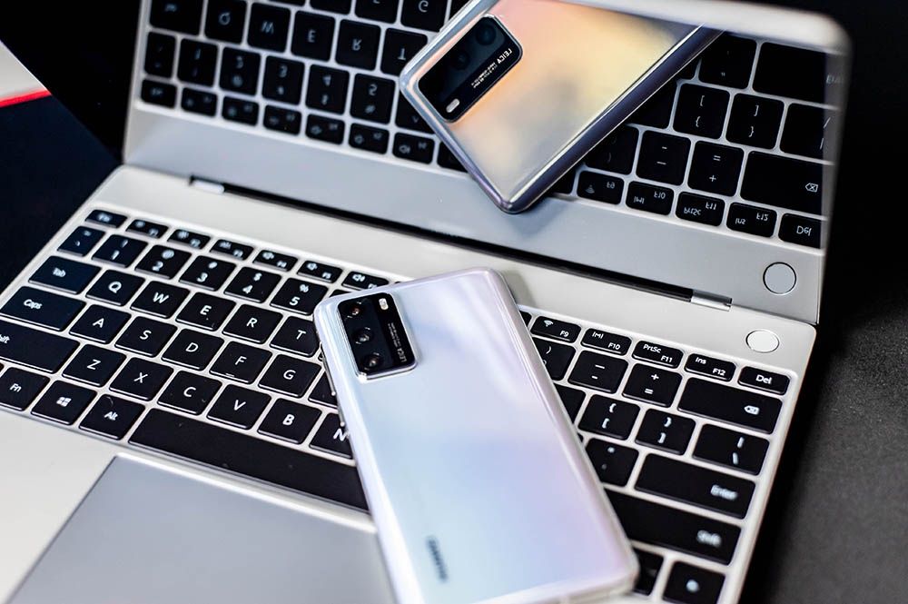 Huawei MateBook X 2020 - laptop z dobrą baterią