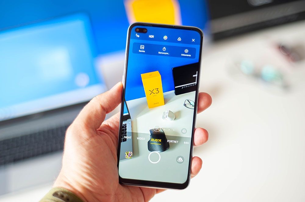 Realme X3 SuperZoom - przód