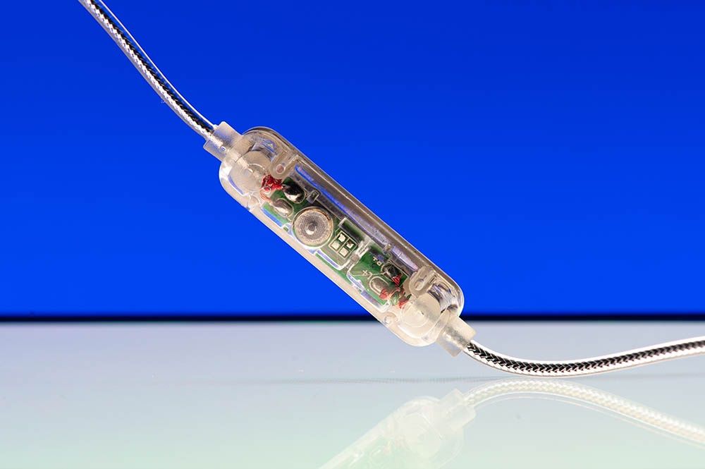 MEE Audio MX2 Pro - mikrofon i pilot