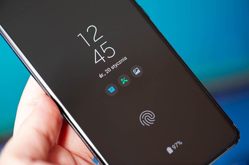 Galaxy S21 Ultra czytnik linii papilarnych w ekranie