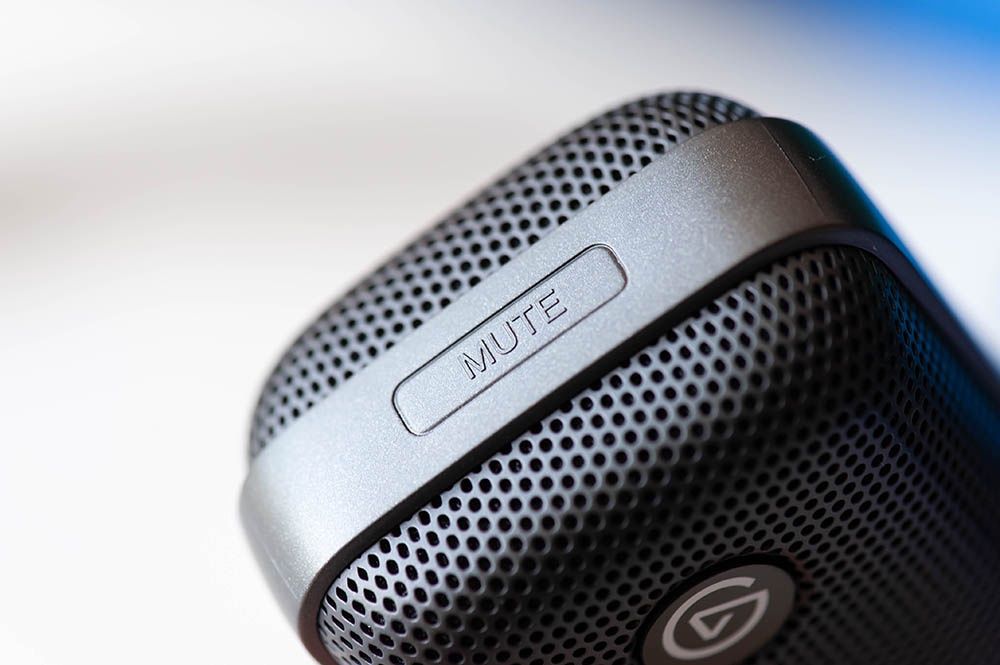 Elgato Wave 3 - przycisk wyciszania mikrofonu