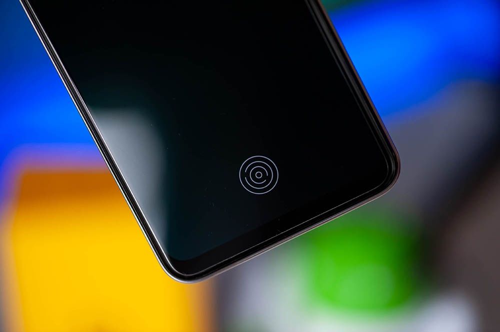 realme 8 czytnik linii papilarnych w ekranie