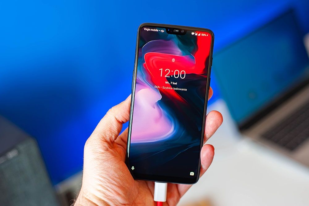 szybkie ładowanie baterii w telefonie