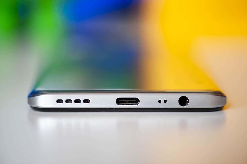 realme 8 głośnik, USB-C, mini jack 3,5 mm