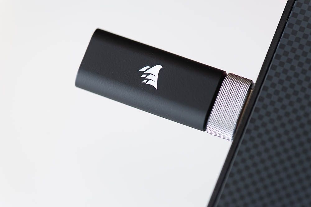 Corsair Virtuoso RGB Wireless SE - nadajnik 2,4 GHz