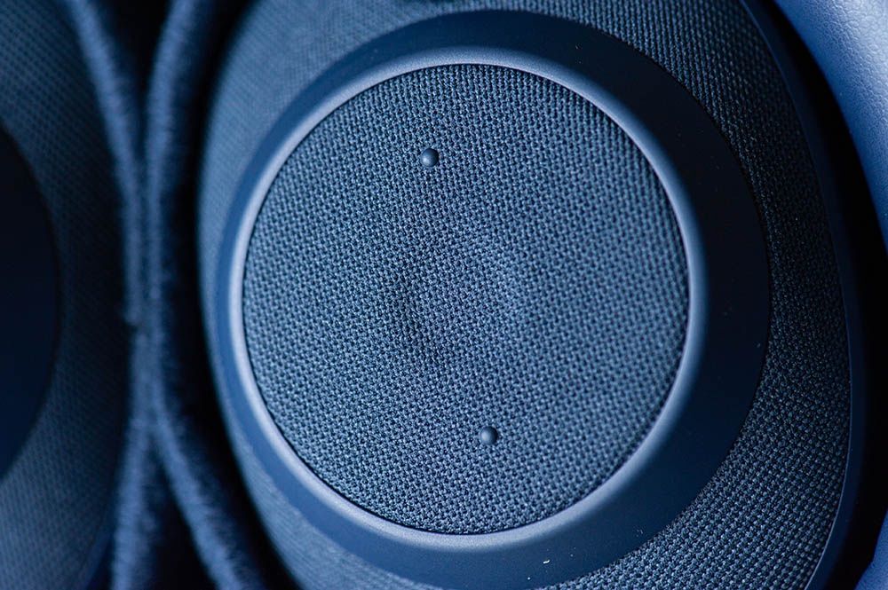 Jabra Elite 85h - obudowa i przyciski
