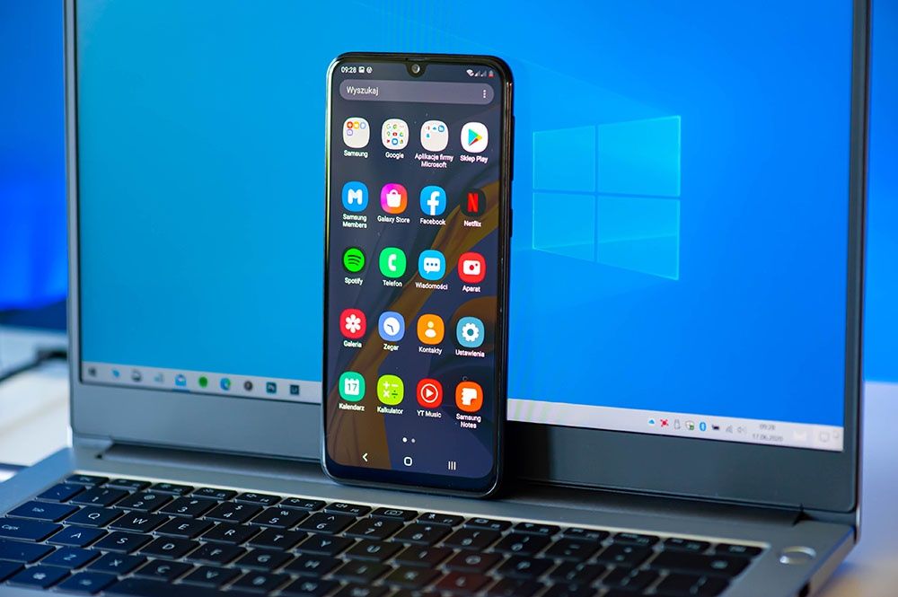 Samsung Galaxy M21 - czy warto kupić?