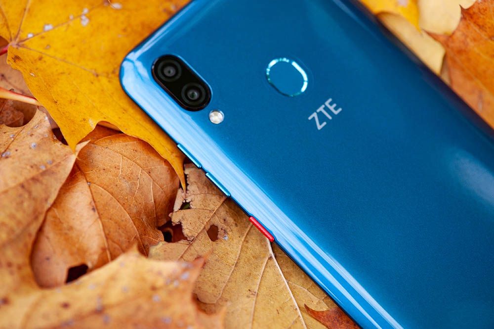 ZTE Blade V10 Vita - przyciski