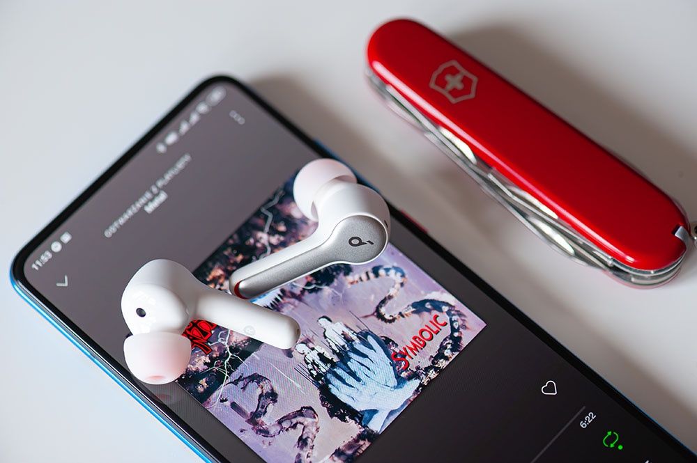 Anker Soundcore Liberty Air 2 dobry czas pracy na baterii