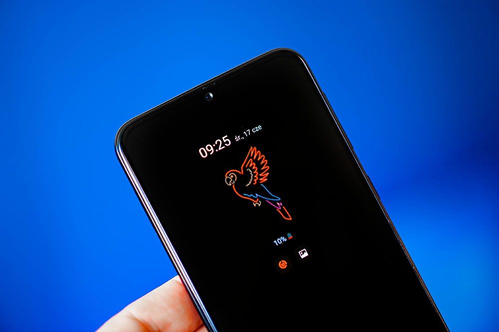 Samsung Galaxy M21 - ekran zawsze włączony AOD
