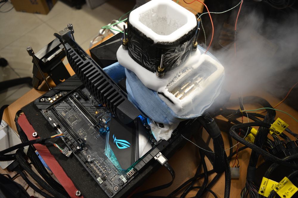 Crucial Ballistix Elite - podkręcanie pamięci DDR4 RAM