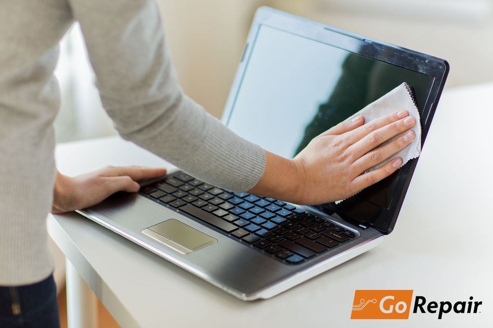 Laptop czyszczenie