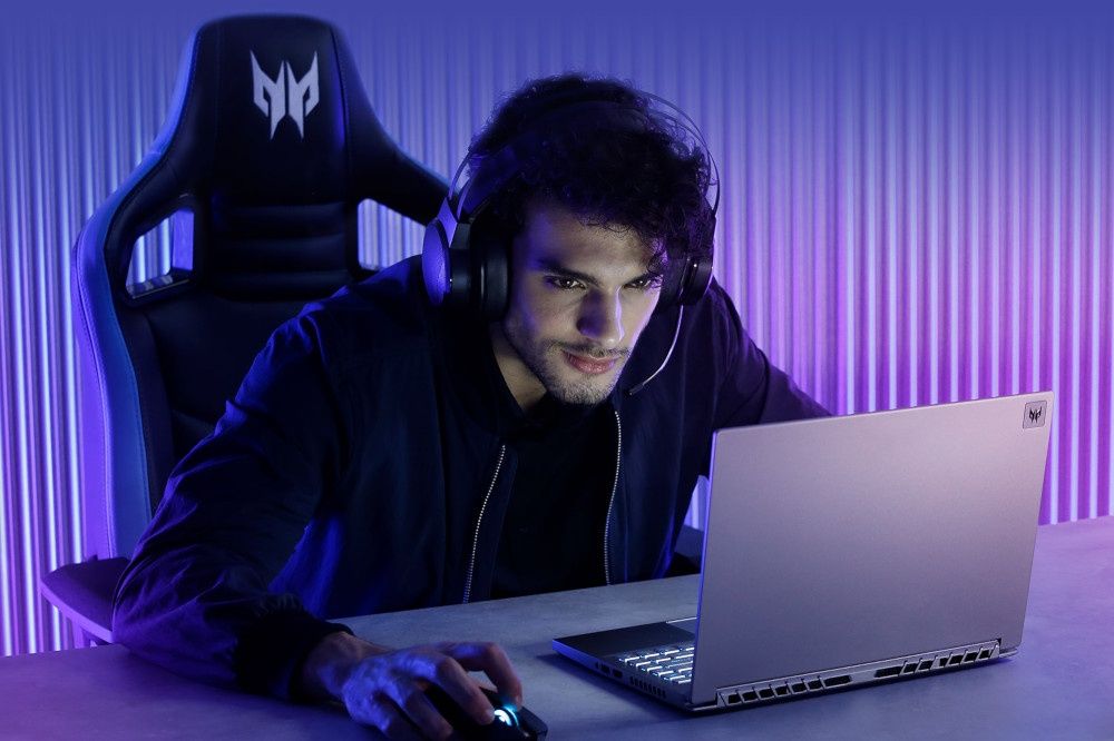 Acer Predator Triton 300 SE