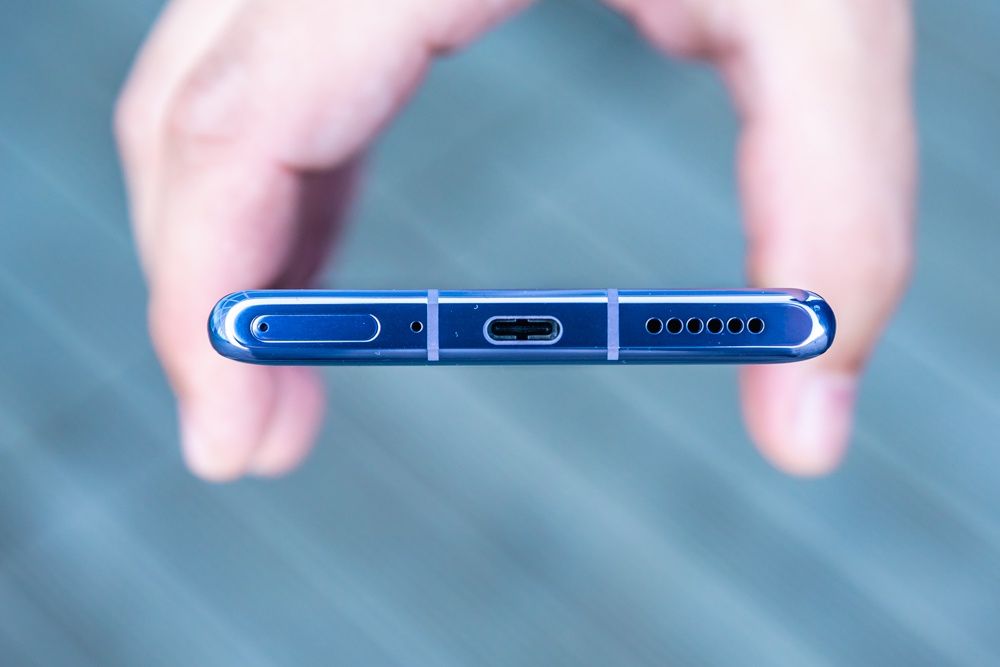 Huawei Mate 30 Pro złącze USB typ C