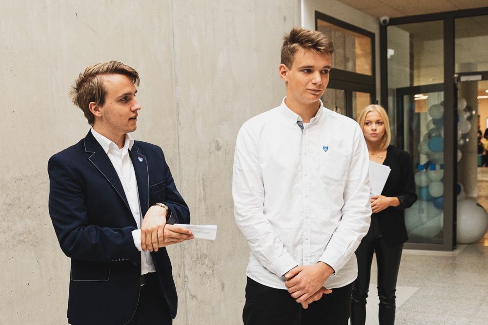 Uczniowie klas maturalnych - ZSO nr 8 w Gdyni