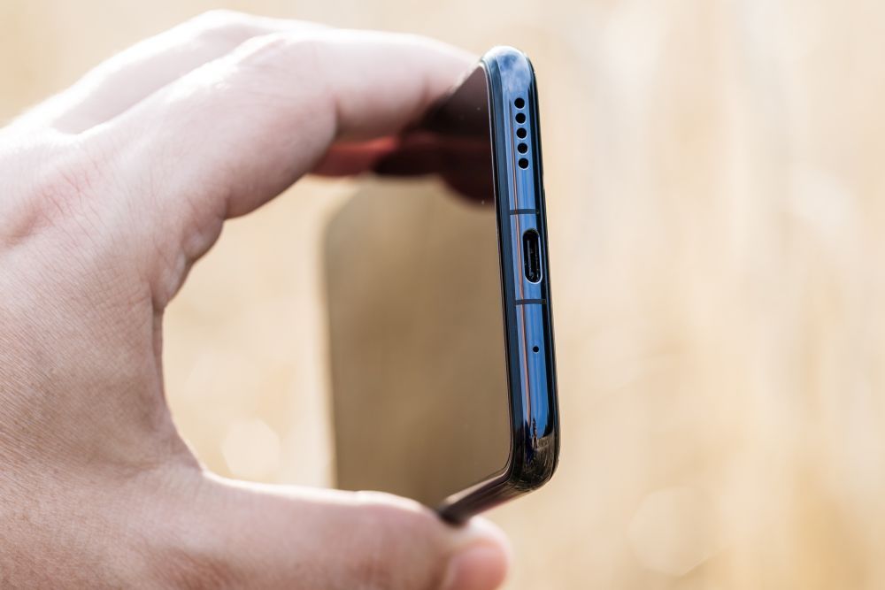 Honor 20 port USB
