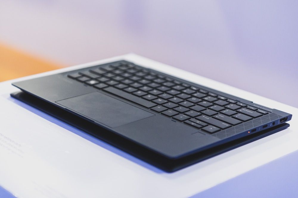 HP Elite Dragonfly - klawiatura