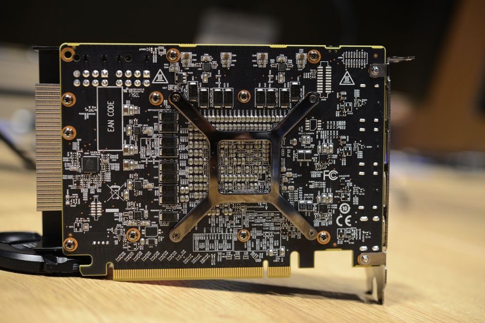 PowerColor Radeon RX Vega Nano