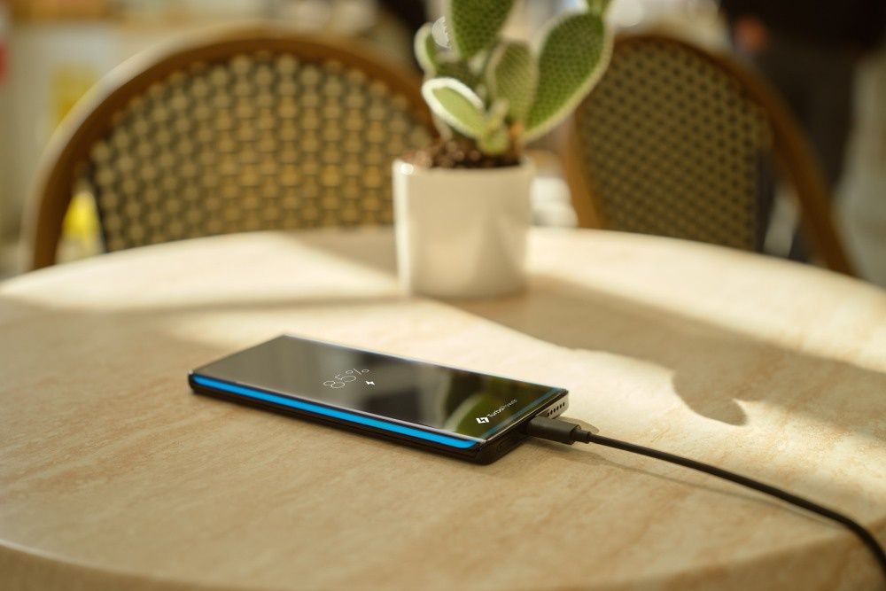 motorola edge+ ładowanie