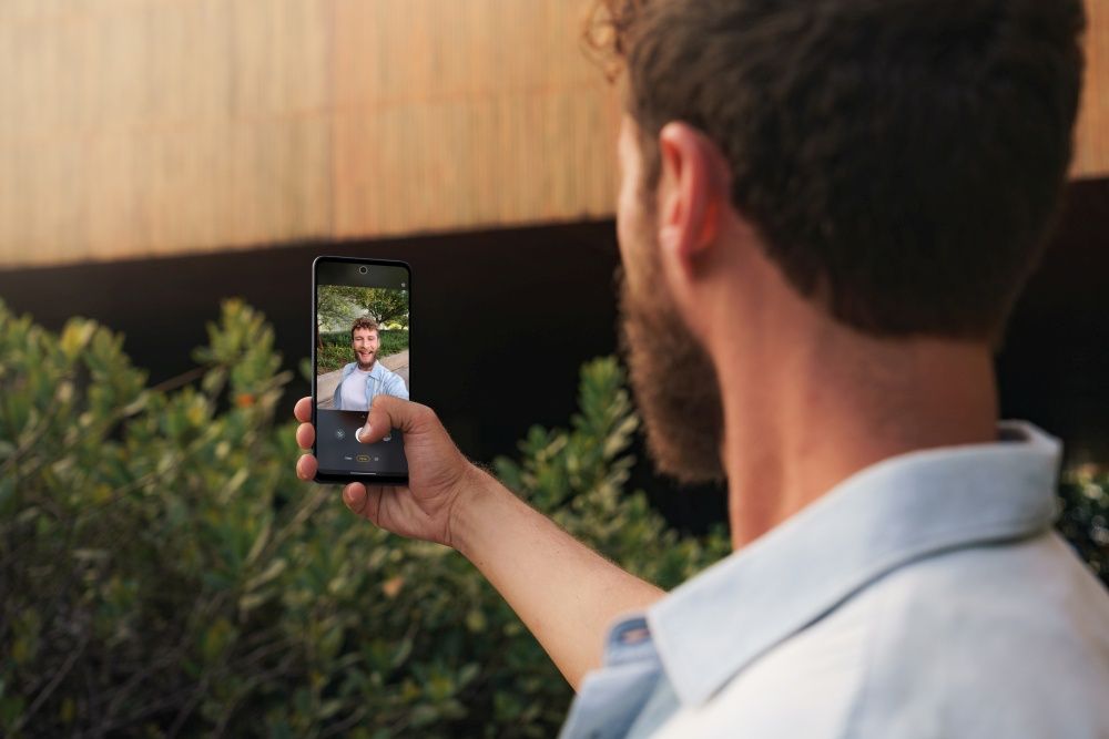 Motorola edge 20