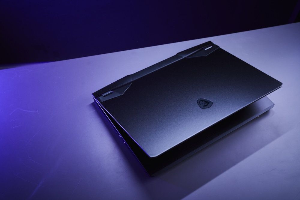MSI Vector GP76 pokrywa