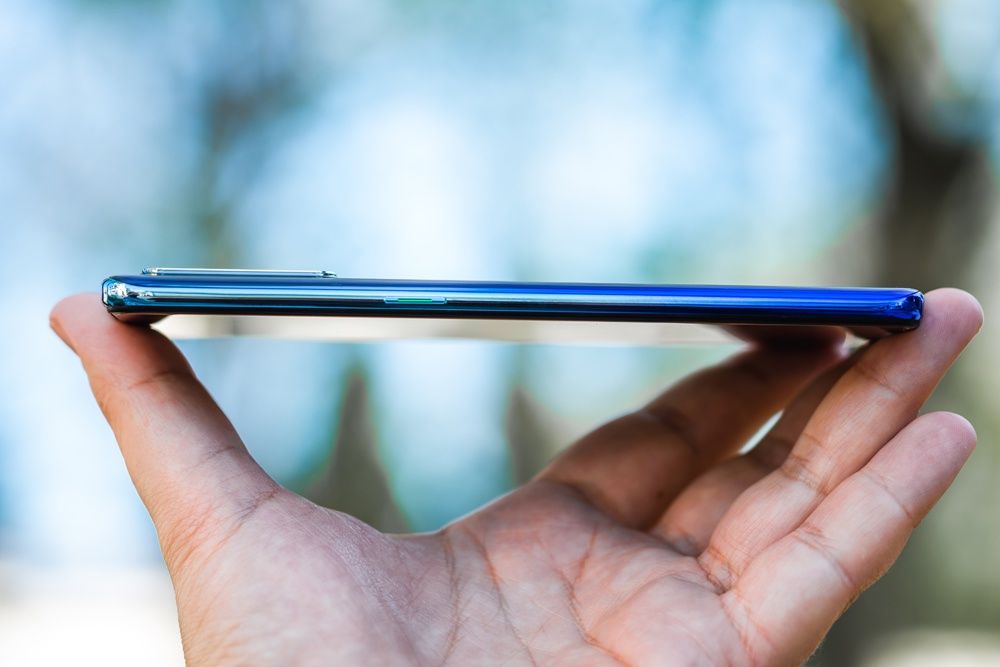 Oppo Reno 3 bok przycisk