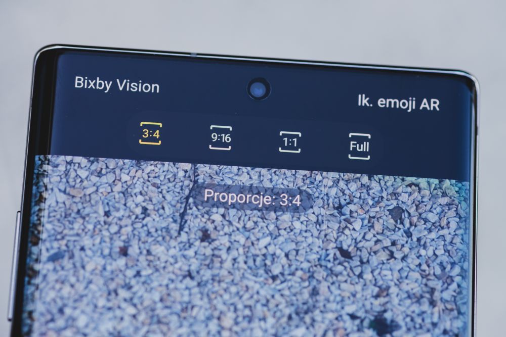 Samsung Galaxy Note 10+ obiektyw selfie