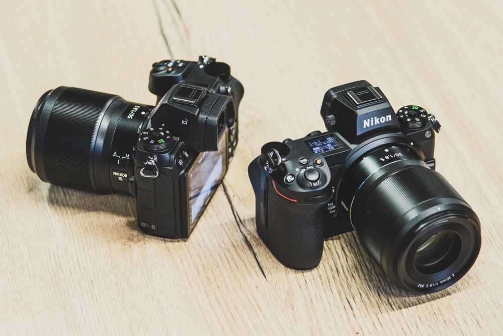 Nikon Z7 II i Z6 II boki