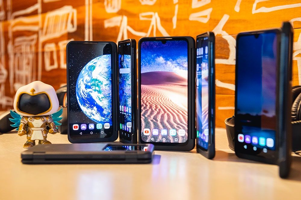 LG G8X ThinQ smartfony