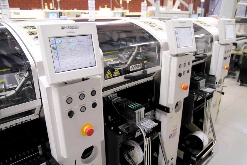 Wilk Elektronik - linia SMT