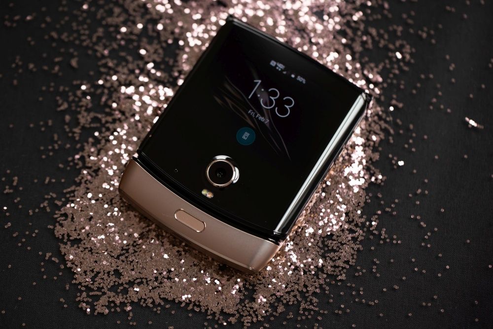 Motorola Razr Blush Gold