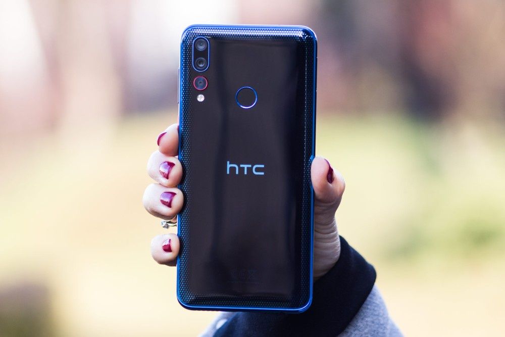HTC Desire 19+ obudowa