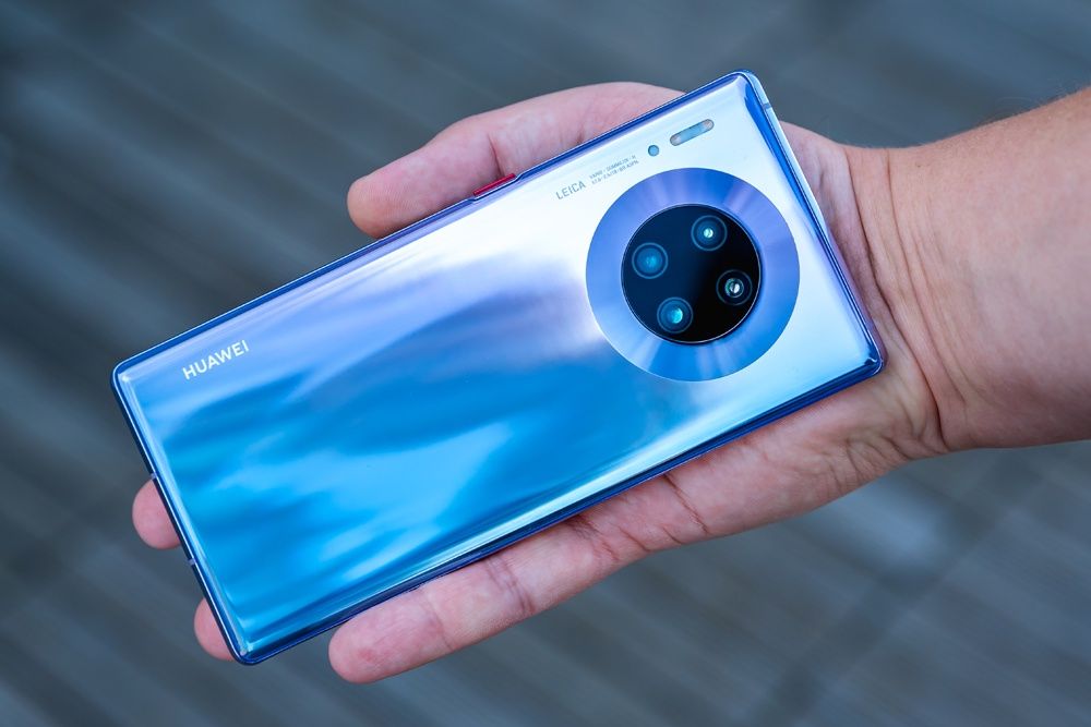 Huawei Mate 30 Pro tylna ścianka dłoń