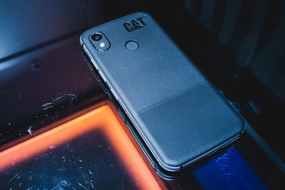Cat S52 widok tył