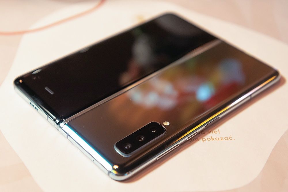 Samsung Galaxy Fold tylna ścianka