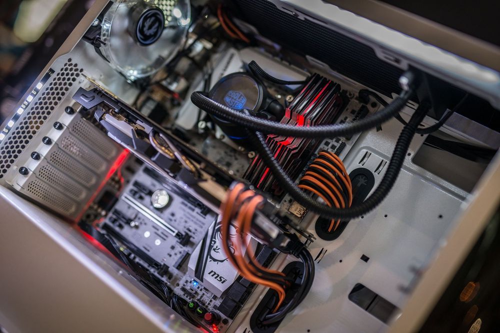 Cooler Master modding