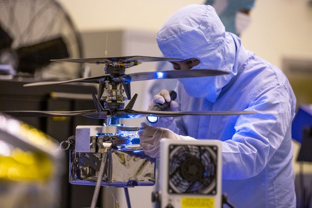 Testy helikopter Ingenuity