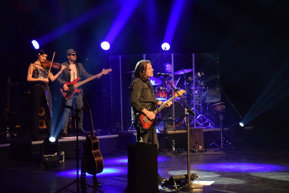 Ray Wilson na scenie CKK Jordanki