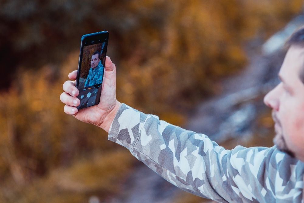 POCO X3 NFC selfie