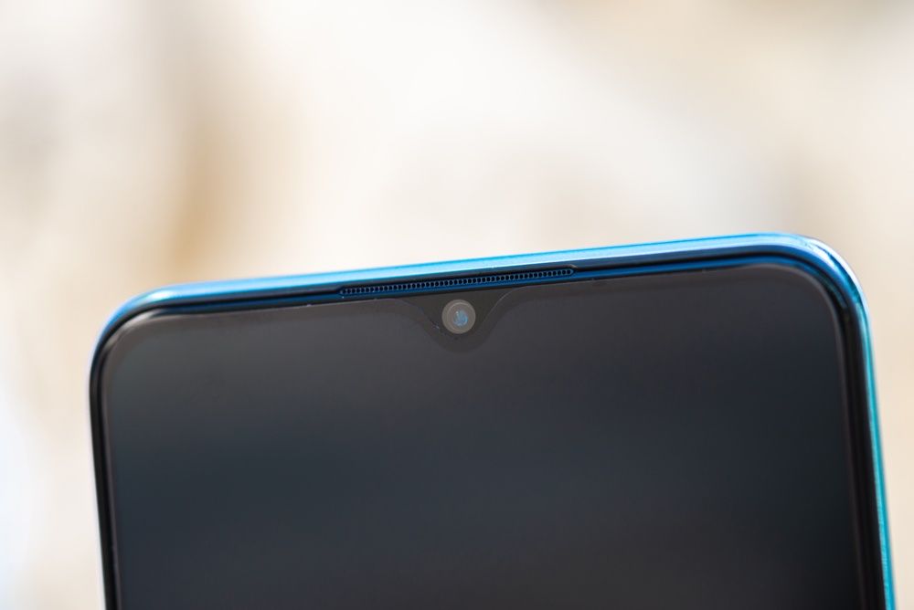 Oppo Reno 3 przedni aparat