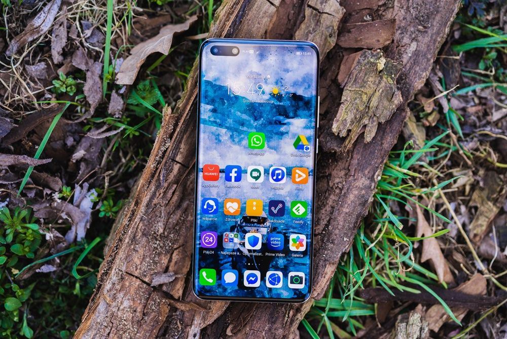 Huawei P40 Pro pulpit z zainstalowanymi aplikacjami