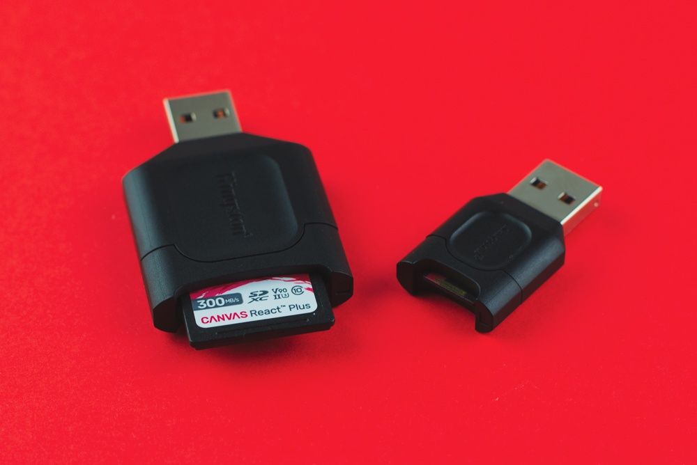 Kingston Canvas React Plus SDXC microSDXC czytniki