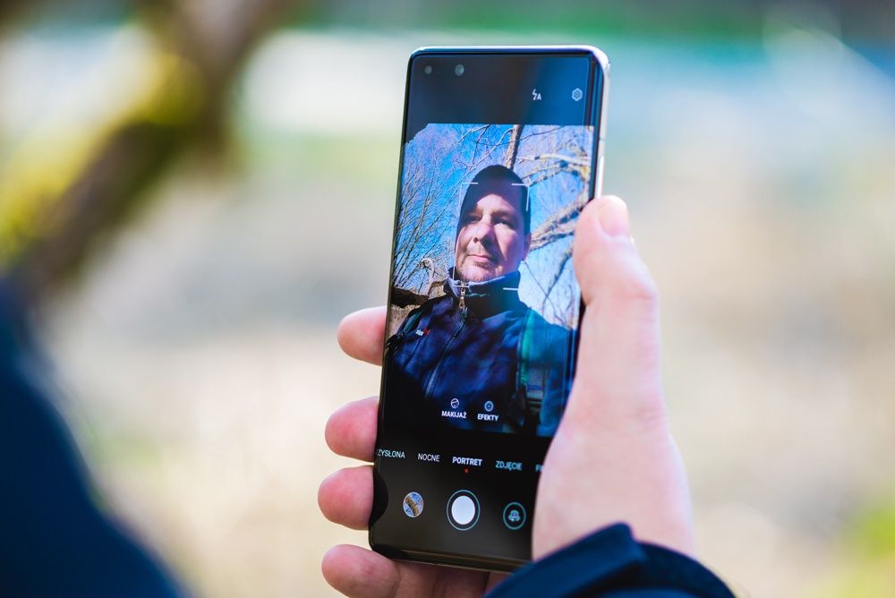 Huawei P40 Pro tryb autoportretu