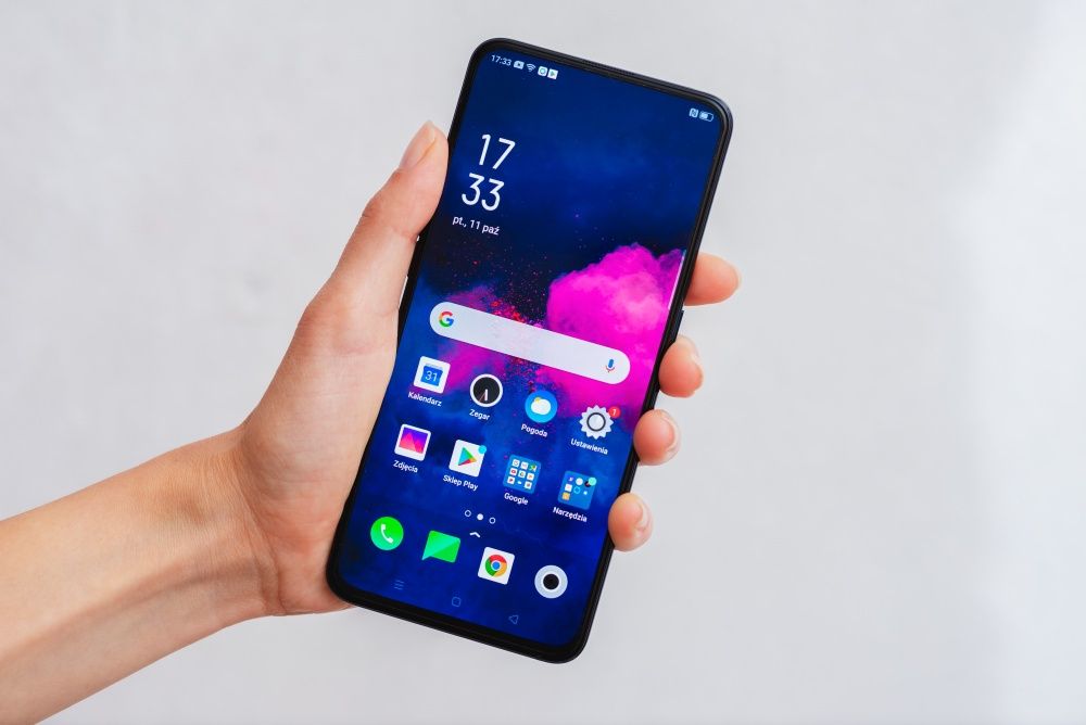 Oppo Reno 2 dłoń
