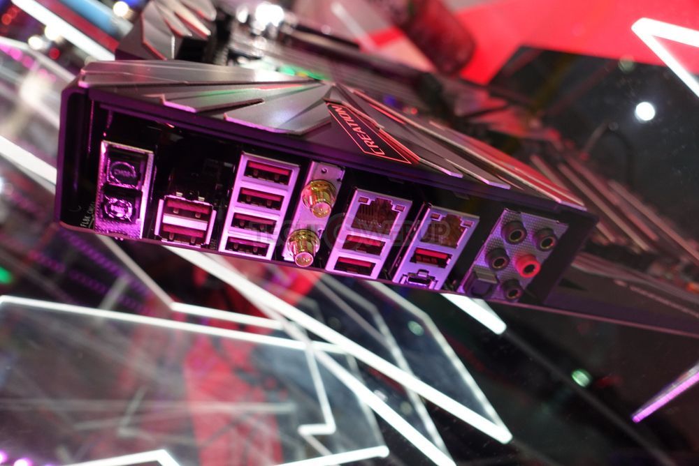 MSI MEG X399 Creation