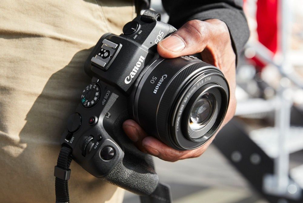 Canon EOS RP i RF 50mm f/1.8