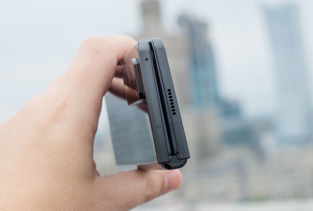 Samsung Galaxy Z Fold 2 góra