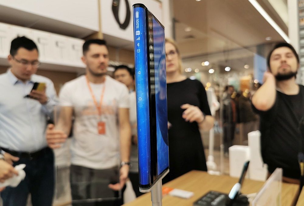 Xiaomi Mi Mix Alpha krawędź