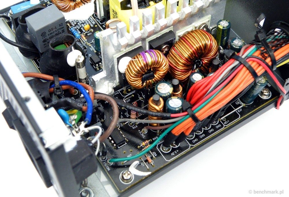 Chieftec ECO GPE-600S 600 W zasilacz - wnętrze